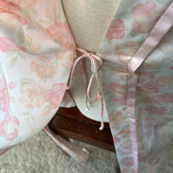 Christian Dior vintage rose floral robe size small - Picture 8 of 14